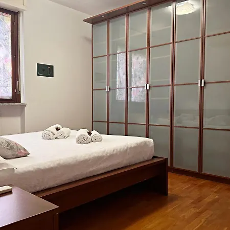 Bwr - Bilocale Con Terrazzo, Via Gonin דירה מילאנו