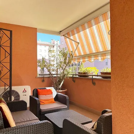Bwr - Bilocale Con Terrazzo, Via Gonin דירה